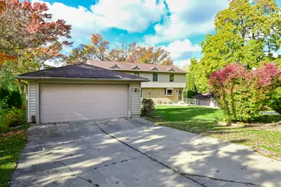 5812 N River Bay Rd, Racine, WI 53185 - Photo 35