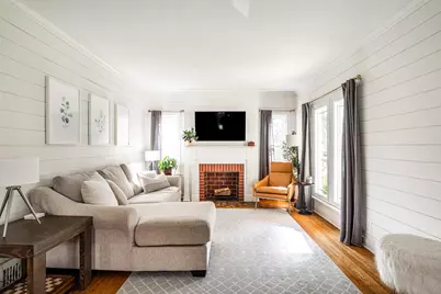 2938 N 70th St, Milwaukee, WI 53210 - Photo 7