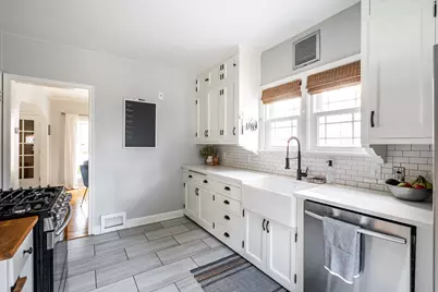 2938 N 70th St, Milwaukee, WI 53210 - Photo 23