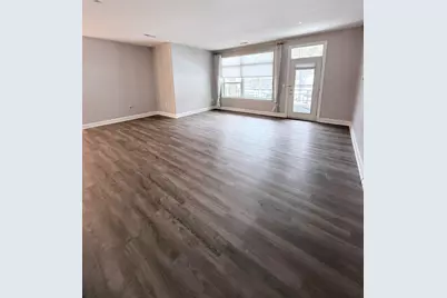 1925 N Water St #100, Milwaukee, WI 53202 - Photo 9