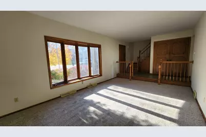 12720 W Verona Dr, New Berlin, WI 53151 - Photo 7