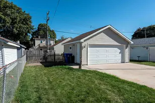7311 34th Ave, Kenosha, WI 53142 - Photo 9
