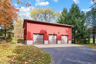 215 Criglas Rd, Wales, WI 53183 - Photo 33