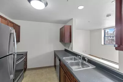 1120 E Parkway Ave, Oshkosh, WI 54901 - Photo 15