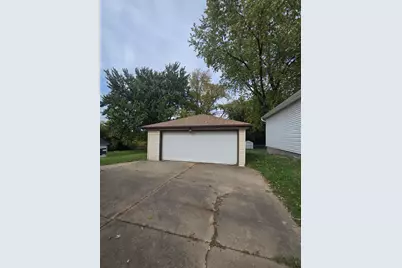 1112  Gertrude St, Waukesha, WI 53186 - Photo 13