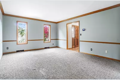 1617  Arapaho Ave, Grafton, WI 53024 - Photo 5