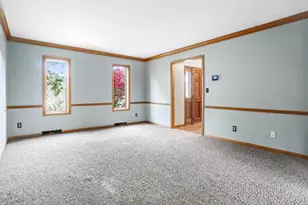 1617 Arapaho Ave, Grafton, WI 53024 - Photo 5