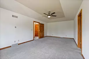 920 Oakwood Ln, Brookfield, WI 53045 - Photo 19