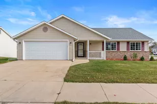 836 Tower Dr, Hartford, WI 53027 - Photo 21