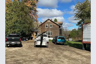 1682  Sherman Rd, Jackson, WI 53037 - Photo 5