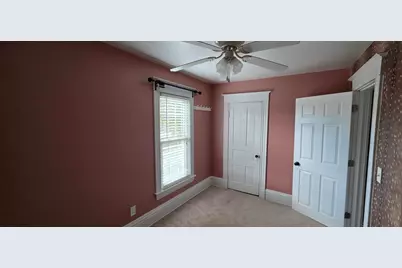 1546  Hayes Ave, Racine, WI 53405 - Photo 23