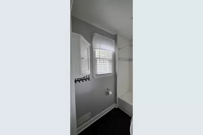 1546  Hayes Ave, Racine, WI 53405 - Photo 17