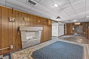 2129 S 107th St, West Allis, WI 53227 - Photo 15