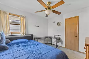 2129 S 107th St, West Allis, WI 53227 - Photo 5