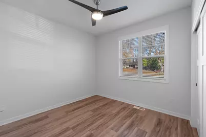 10915 W Wisconsin Ave, Wauwatosa, WI 53226 - Photo 19