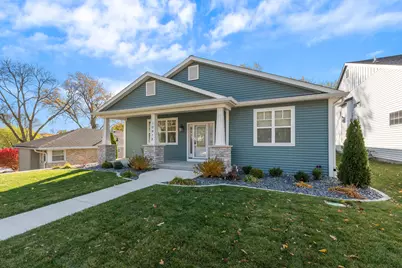 10915 W Wisconsin Ave, Wauwatosa, WI 53226 - Photo 25