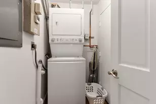 12 Abbey Villa Cir, Fontana, WI 53125 - Photo 19