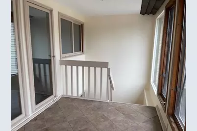 208 E Drexel Ave, Oak Creek, WI 53154 - Photo 5