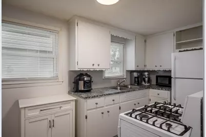 5601  44th Ave, Kenosha, WI 53144 - Photo 11