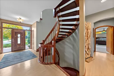 1319  Creekside Ct, Grafton, WI 53024 - Photo 41