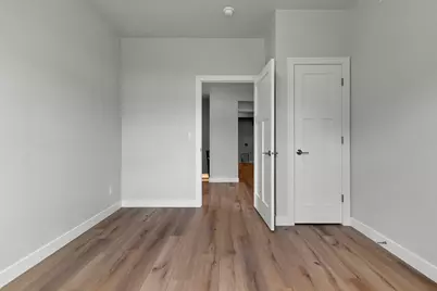 1925  Creekwood Ct, Manitowoc, WI 54220 - Photo 29