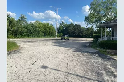 21445  Gumina Rd, Brookfield, WI 53072 - Photo 19