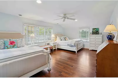 5969 N Shore Dr, Whitefish Bay, WI 53217 - Photo 31