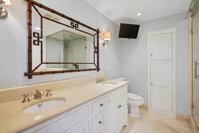 5969 N Shore Dr, Whitefish Bay, WI 53217 - Photo 29