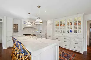 5969 N Shore Dr, Whitefish Bay, WI 53217 - Photo 9