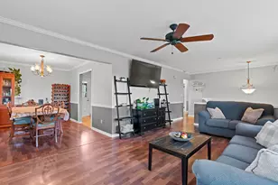 S47W24821 Lawnsdale Rd, Waukesha, WI 53189 - Photo 5