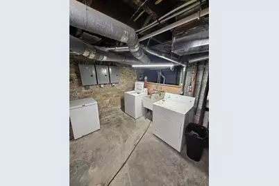 1824 W State St, Milwaukee, WI 53233 - Photo 15