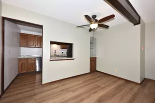 W169N11540 Biscayne Dr, Germantown, WI 53022 - Photo 9