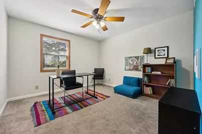 10216 N Baehr Rd, Mequon, WI 53092 - Photo 15