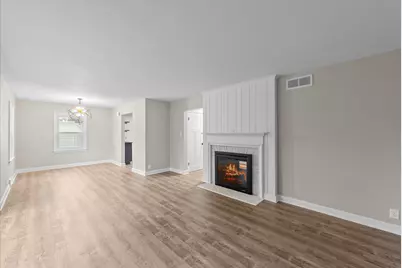 W204N9269  Lannon Rd, Menomonee Falls, WI 53051 - Photo 3