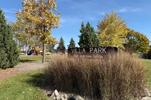 3315 Windsor Pl, West Bend, WI 53090 - Photo 43