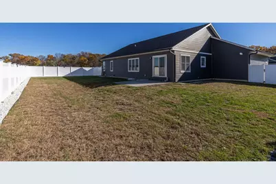 1132  Bridger Dr, Holmen, WI 54636 - Photo 23