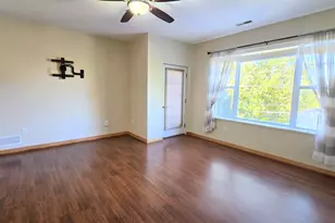 10900 W Bluemound Rd, Wauwatosa, WI 53226 - Photo 9