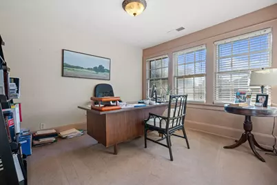 2281 N Swan Blvd, Wauwatosa, WI 53226 - Photo 15