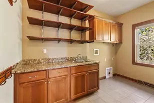 N66W12812 Corryton Ct, Menomonee Falls, WI 53051 - Photo 21