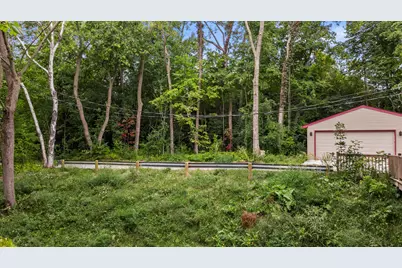 1701  Heather Ln, Racine, WI 53402 - Photo 15