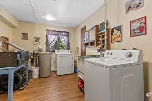 1701 Heather Ln, Racine, WI 53402 - Photo 47