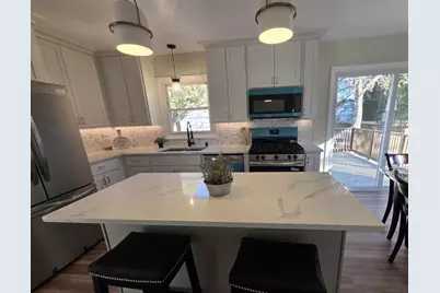 708  Pleasantwood Dr, Kewaskum, WI 53040 - Photo 3