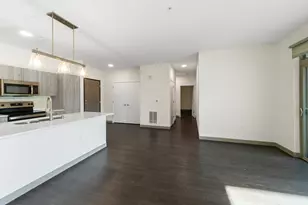 2420 E Capitol Dr, Shorewood, WI 53211 - Photo 9