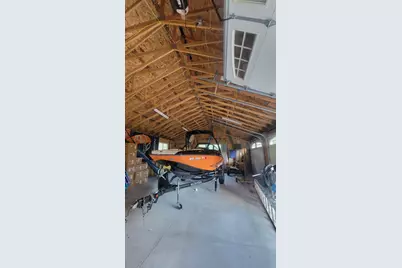 S94W14528  Ryan Dr, Muskego, WI 53150 - Photo 3