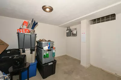 8069 N 105th St, Milwaukee, WI 53224 - Photo 25