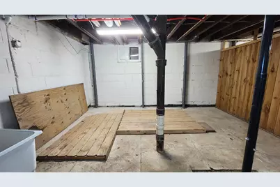 3733 W Fairmount Ave, Milwaukee, WI 53209 - Photo 33