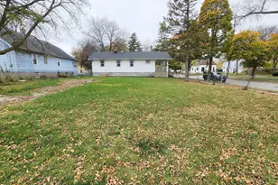 3733 W Fairmount Ave, Milwaukee, WI 53209 - Photo 7