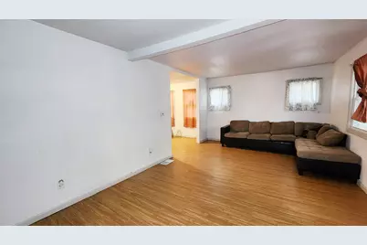 3733 W Fairmount Ave, Milwaukee, WI 53209 - Photo 11