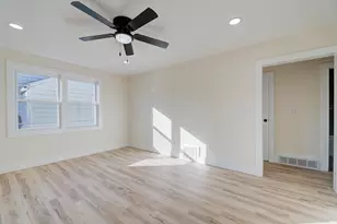 4937 N 51st Blvd, Milwaukee, WI 53218 - Photo 11