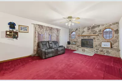 22302  Church Rd, Racine, WI 53139 - Photo 13